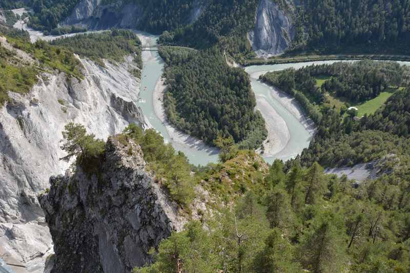 Solltest du dir anschauen: Die Rheinschlucht in der Schweiz mit Kindern, toller Ausflug
